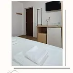 Guest house Casa Daky 2 Mai