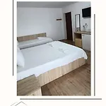 Casa Daky Guest house 2 Mai