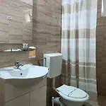 Guest house Casa Daky 2 Mai