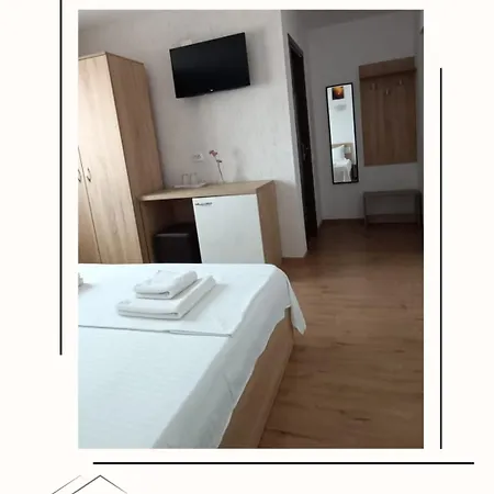 Casa Daky Două Mai